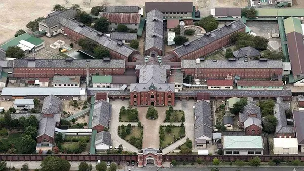 HOSHINOYA Nara Prison de