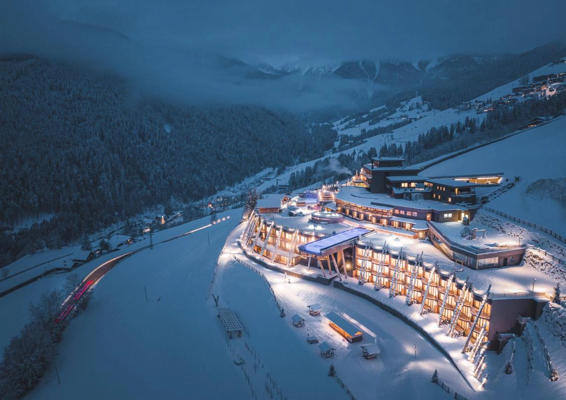 Hotel Hubertus Sky Pool